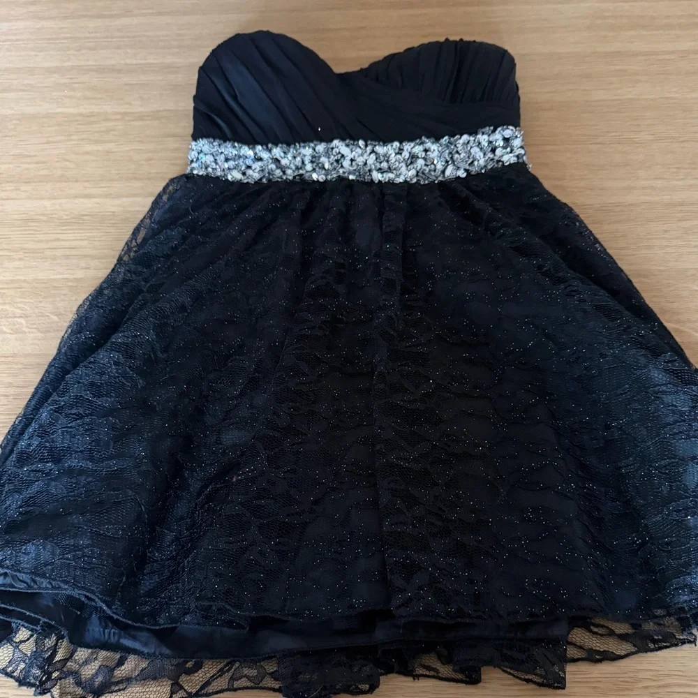 My Michelle Black Strapless Lace Cocktail Dress with Silver Waist Accents Size 5